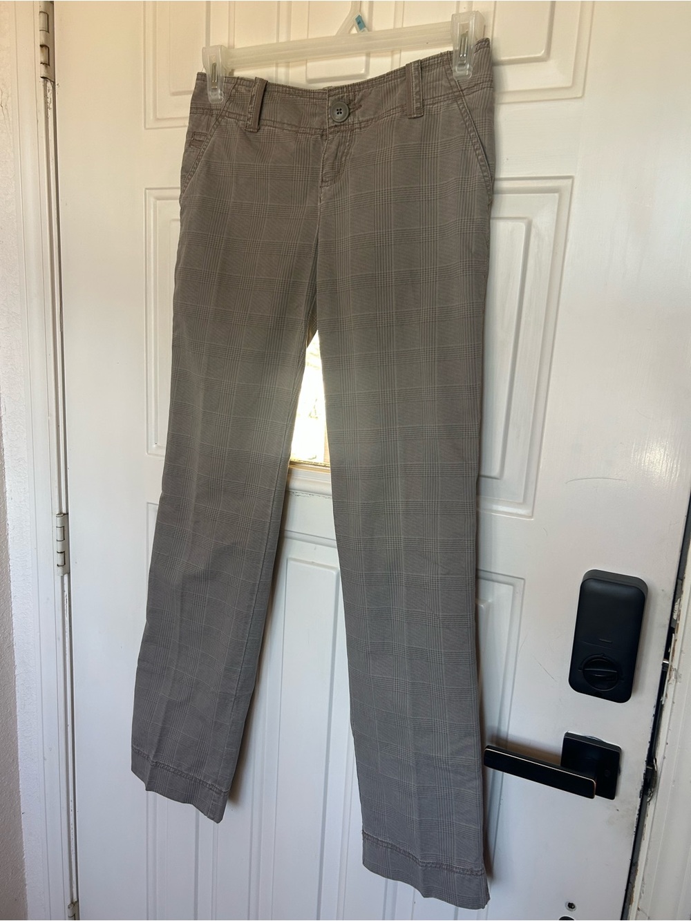 Mossimo Supply Co. Women’s Light Brown Plaid pants